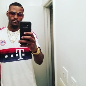 Meet your Posher, Johnnie